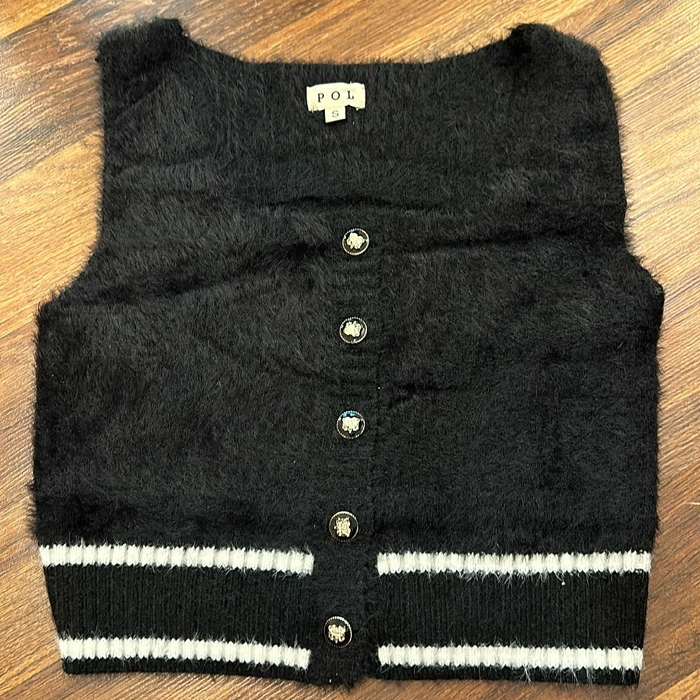 💠NWT Sleepy Snowstorm Sweater Tank